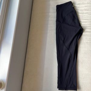 Lulu lemon 3/4 length leggings